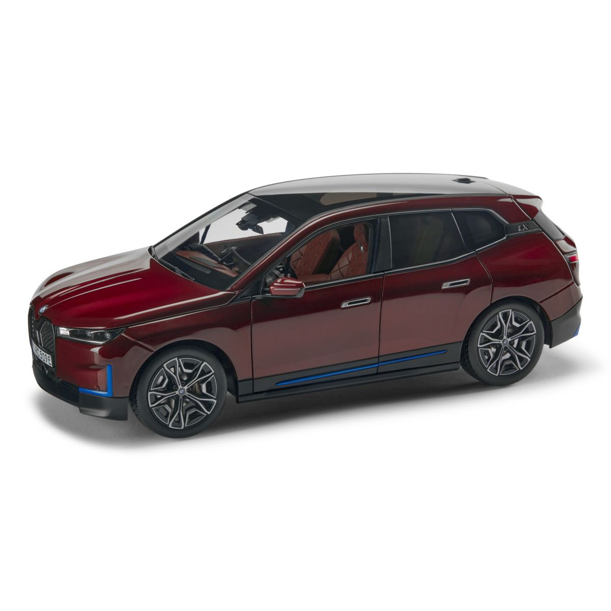 iX 模型車1:18 